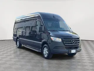 Mercedes-Benz Sprinter 2019 4x2 2500 3dr 170 in. WB High Roof Cargo Van (3.0L V6)