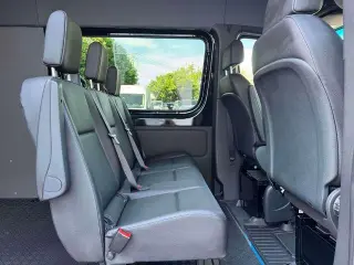 Mercedes-Benz Sprinter 2019 4x2 2500 3dr 170 in. WB High Roof Cargo Van (3.0L V6)