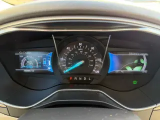 Ford Fusion Hybrid 2014 SE 4dr Sedan