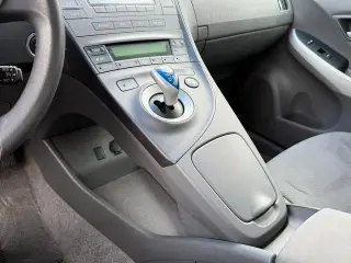 Toyota Prius 2011 Two 4dr Hatchback