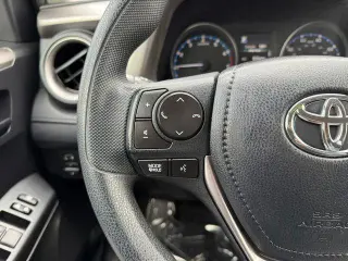 Toyota RAV4 2017 AWD LE 4dr SUV