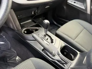 Toyota RAV4 2017 AWD LE 4dr SUV