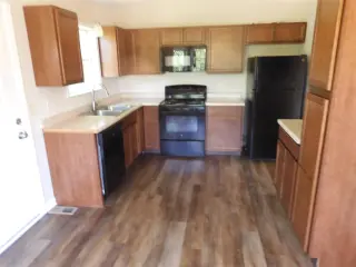 Propiedad en alquiler con 3 habitaciones y 2 baños en Florencia