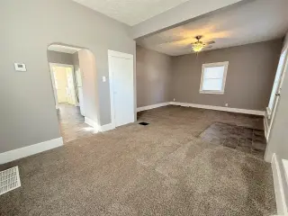 Propiedad en alquiler con 1 dormitorio y 1 baño en Lincoln