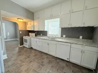 Propiedad en alquiler con 1 dormitorio y 1 baño en Lincoln