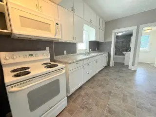 Propiedad en alquiler con 1 dormitorio y 1 baño en Lincoln