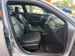 2014 Chrysler 300 C
