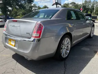 2014 Chrysler 300 C