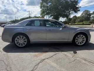 2014 Chrysler 300 C