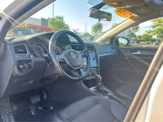 2018 Volkswagen Golf TSI SE