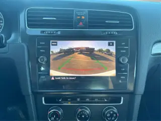 2018 Volkswagen Golf TSI SE