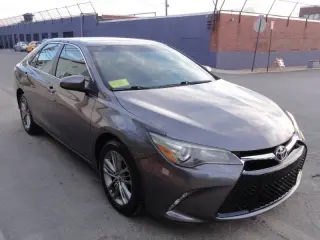 2016 Toyota Camry SE