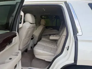2015 Cadillac Escalade Luxury