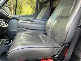 2005 Dodge Sprinter 2500