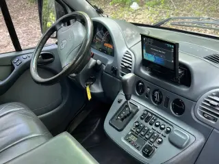 2005 Dodge Sprinter 2500