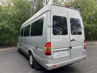 2005 Dodge Sprinter 2500