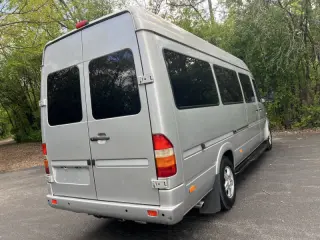 2005 Dodge Sprinter 2500