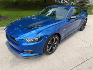 2017 Ford Mustang GT Premium