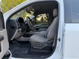 2018 Ford F-350 Super Duty XLT