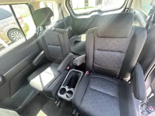2010 Mazda MAZDA5 Touring