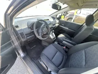 2010 Mazda MAZDA5 Touring