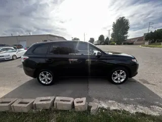 2014 Mitsubishi Outlander SE