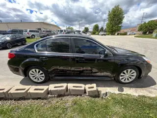 2010 Subaru Legacy 3.6R Premium