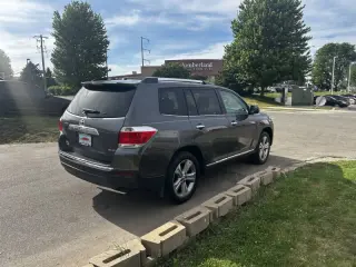 2013 Toyota Highlander Limited