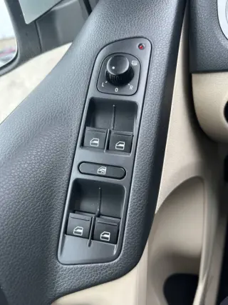 2010 Volkswagen Tiguan Wolfsburg Edition 4Motion