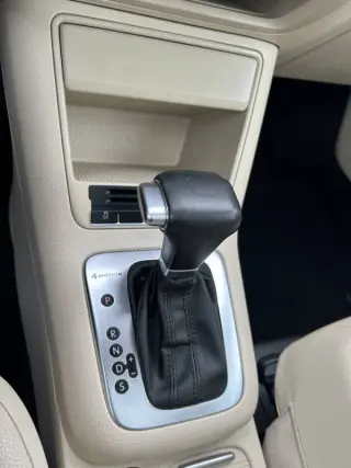 2010 Volkswagen Tiguan Wolfsburg Edition 4Motion