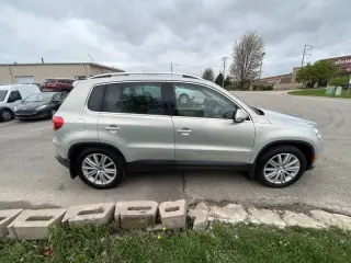 2010 Volkswagen Tiguan Wolfsburg Edition 4Motion
