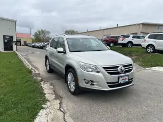 2010 Volkswagen Tiguan Wolfsburg Edition 4Motion