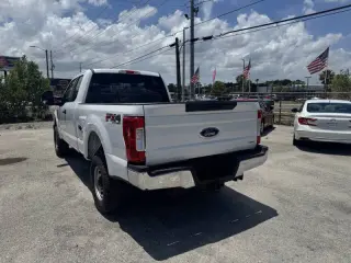 2017 Ford F-250 Super Duty XL