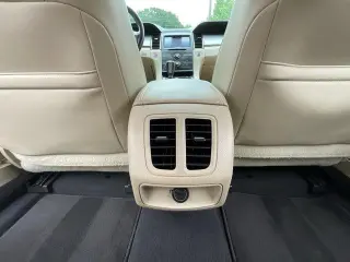 Ford Taurus 2019 SEL 4dr Sedan