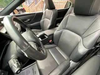 Lexus ES 350 2019 F SPORT 4dr Sedan