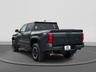 Toyota Tacoma 2024 4x4 Limited 4dr Double Cab 5.0 ft SB