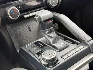 Toyota Tacoma 2024 4x4 Limited 4dr Double Cab 5.0 ft SB