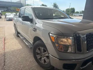Nissan Titan 2017 4x2 S 4dr Crew Cab