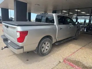 Nissan Titan 2017 4x2 S 4dr Crew Cab