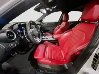 Alfa Romeo Giulia 2023 Veloce 4dr Sedan
