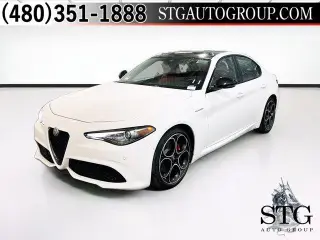 Alfa Romeo Giulia 2023 Veloce 4dr Sedan