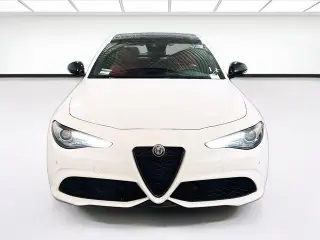 Alfa Romeo Giulia 2023 Veloce 4dr Sedan