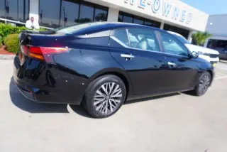 Nissan Altima 2025 2.5 SV 4dr Sedan