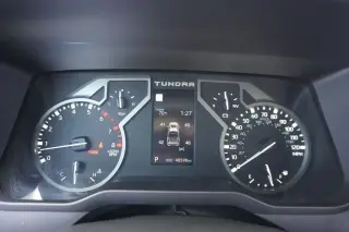 Toyota Tundra 2024 4x2 SR5 4dr CrewMax Cab Pickup SB