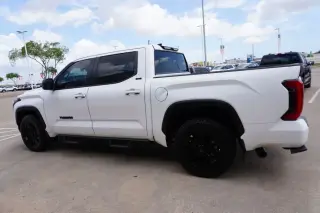 Toyota Tundra 2024 4x2 SR5 4dr CrewMax Cab Pickup SB