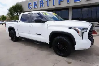 Toyota Tundra 2024 4x2 SR5 4dr CrewMax Cab Pickup SB