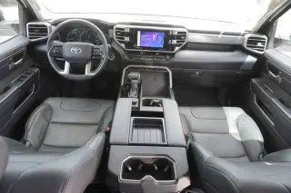 Toyota Tundra 2024 4x2 SR5 4dr CrewMax Cab Pickup SB