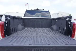 Toyota Tundra 2024 4x2 SR5 4dr CrewMax Cab Pickup SB