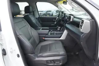 Toyota Tundra 2024 4x2 SR5 4dr CrewMax Cab Pickup SB