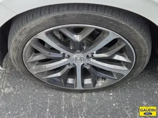 Honda Civic 2022 Touring 4dr Sedan
